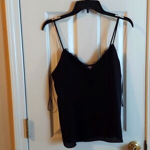Socialite Lace Crepe Camisole - Black - Adjustable Lined XS LIKE NEW $69